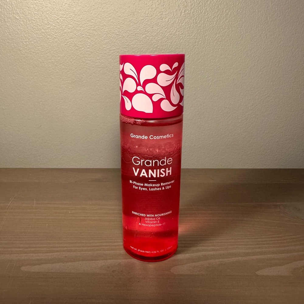 Grande Cosmetics Vanish Makeup Remover